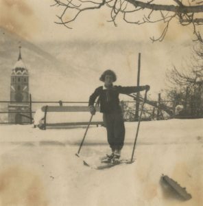 EvG skiing, early 1920s